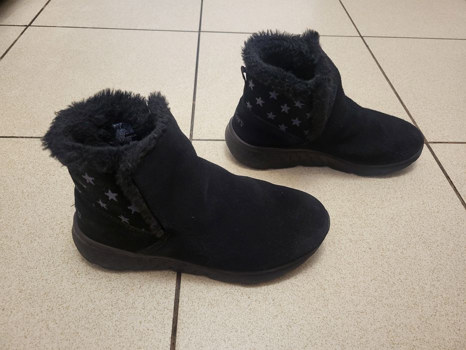 Чоботи уггі черевики Skechers