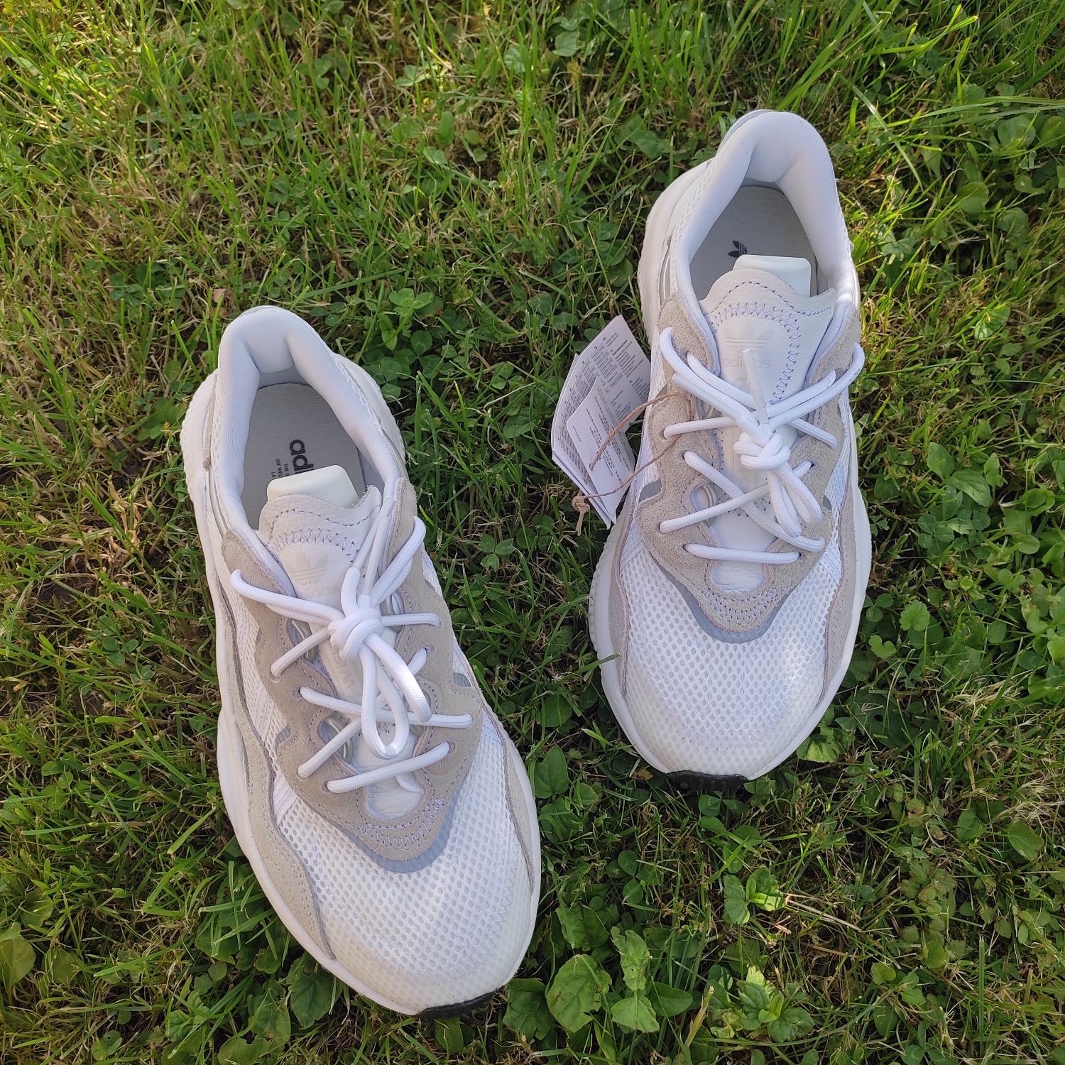 Adidas   Ozweego