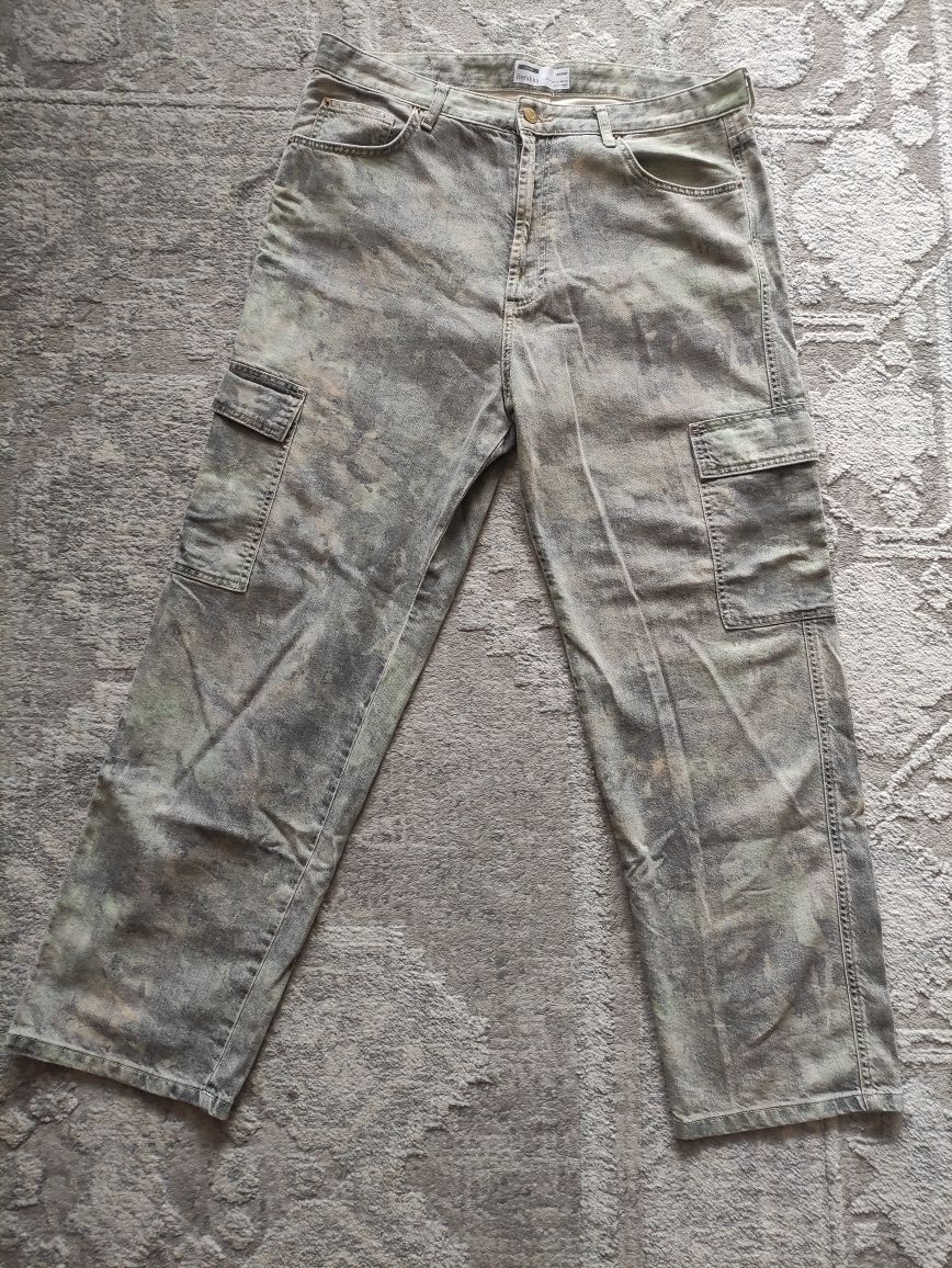 Spodnie jeansowe Bershka Baggy rozmiar XL