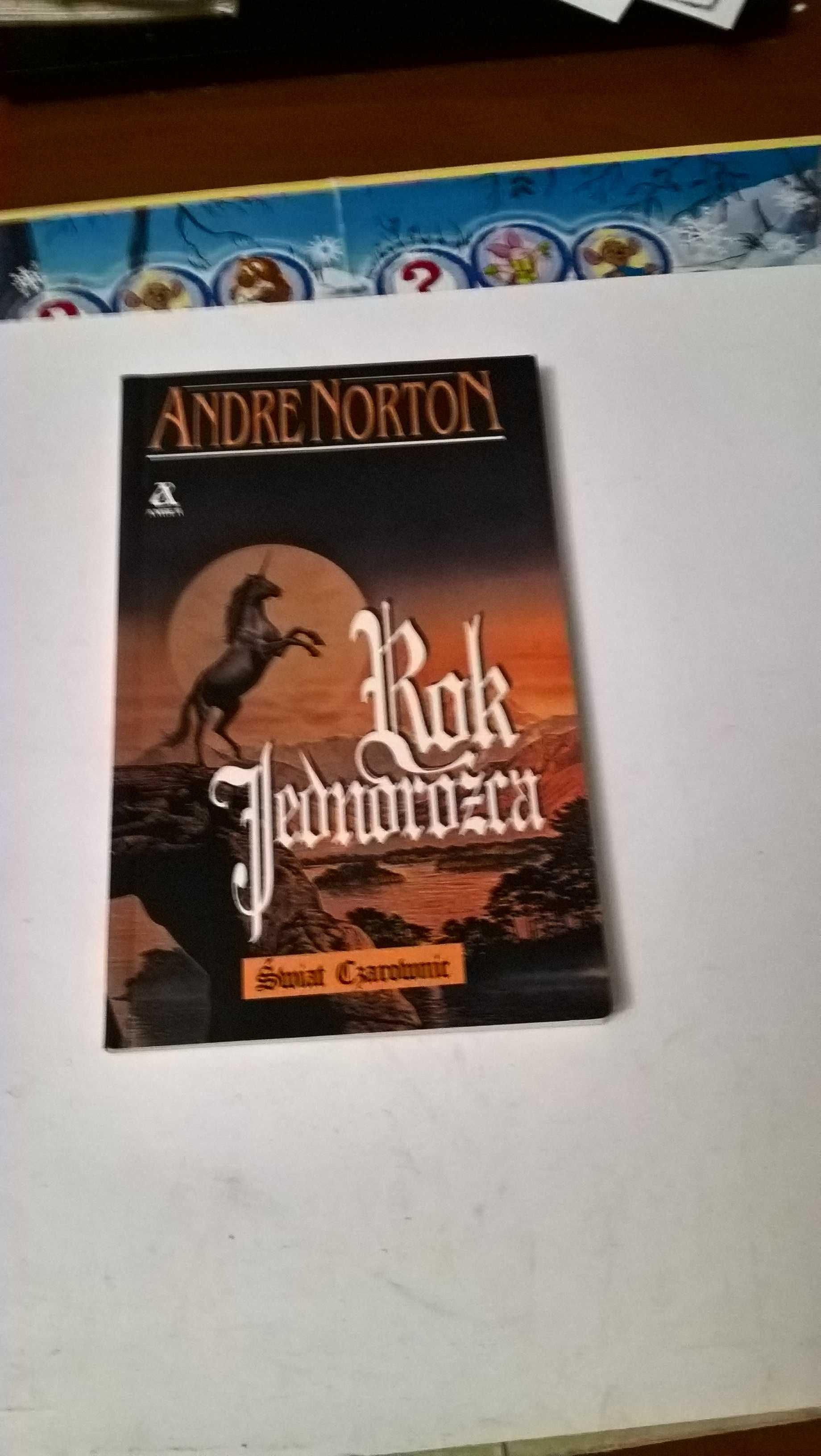 Rok jednorożca Andre Norton
