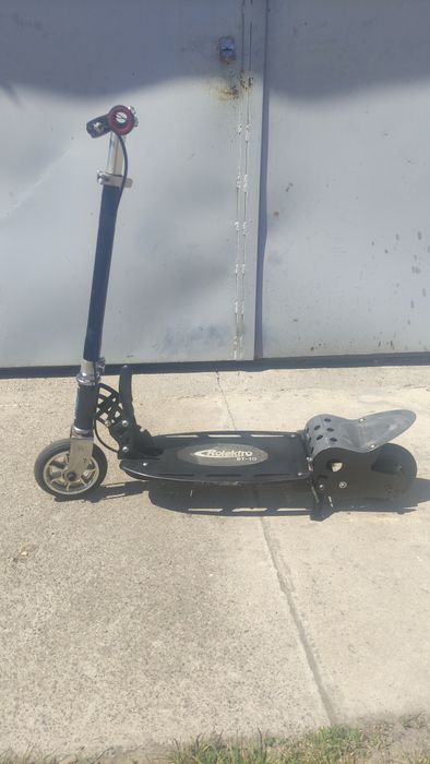 Дитячий самокат (не електро)