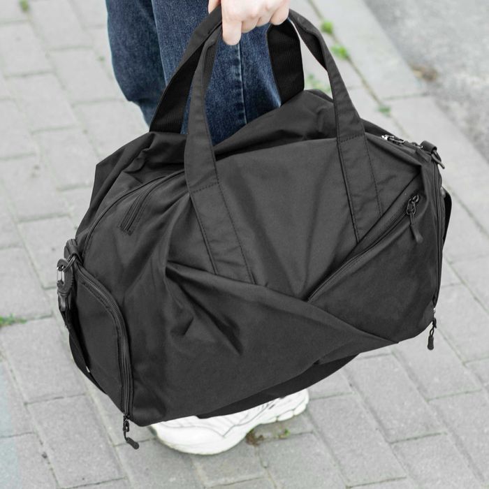 Жіноча дорожня спортивна сумка з відділом для взуття Vast 27 л Чорний