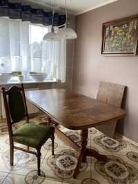 Dębowy stół i komplet krzeseł