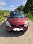 Renault Scenic 2, 1.5 DCI 2008r,  wgnieciony prawy bok.