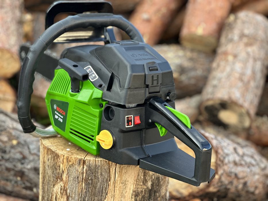 Акція! Бензопила Bosch BP 210 6.3 кВт