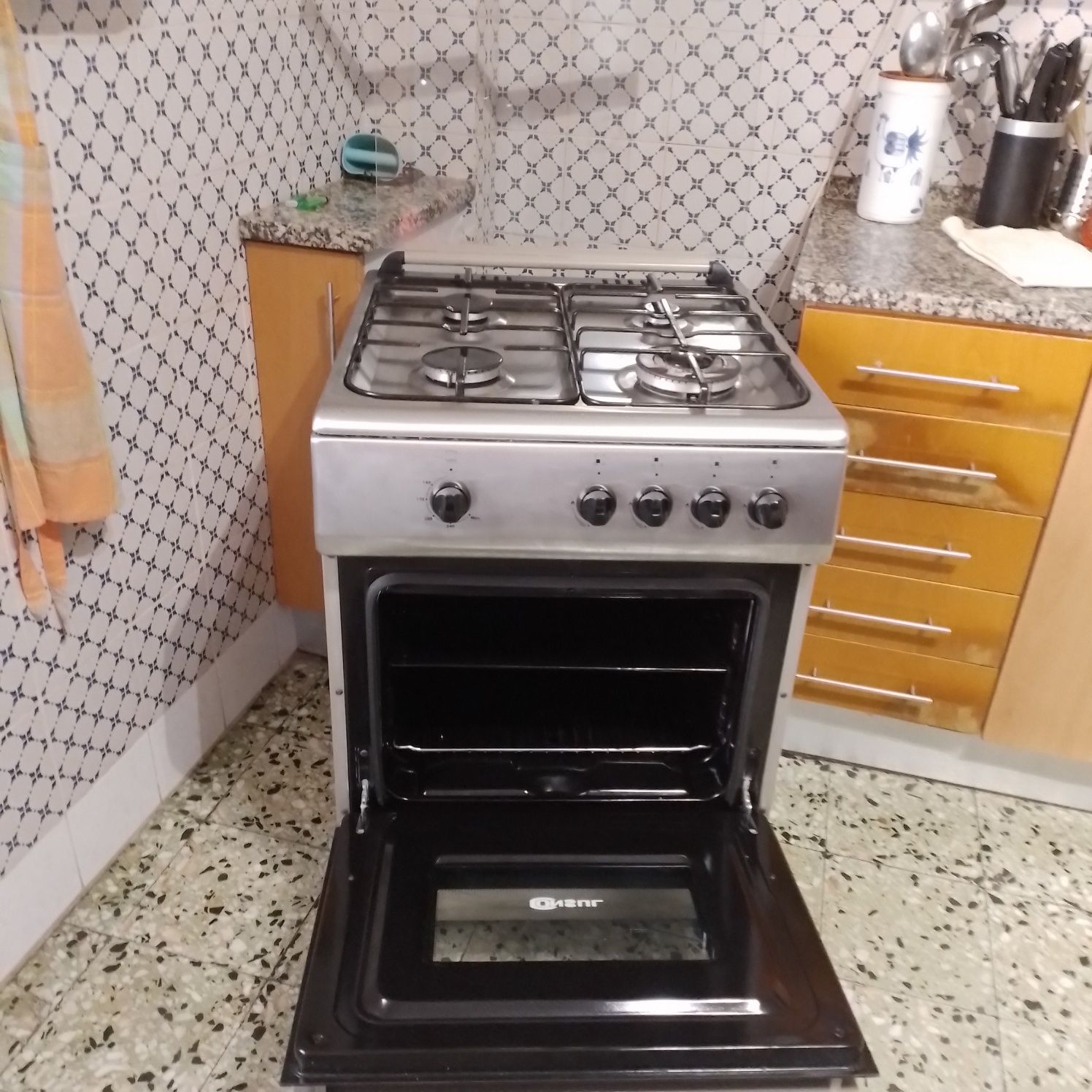Preço a negociar móveis, eletrônico