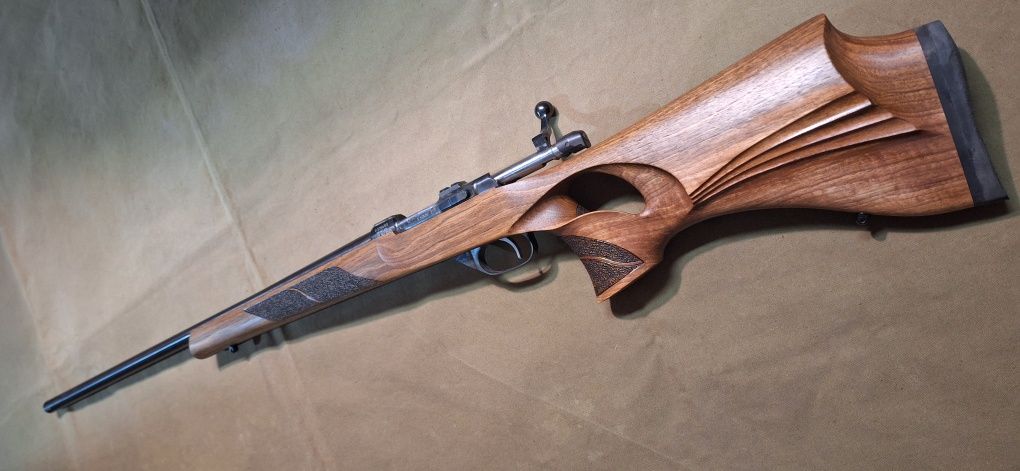 Kolba Osada Thumbhole CZ527 Cz550 Cz557 Zkk600 Mauser Tikka Cz527