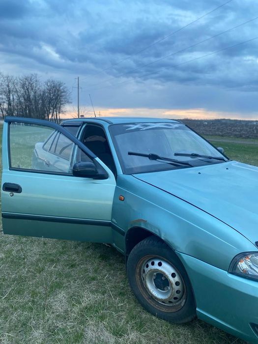 Авто Daewoo Nexia