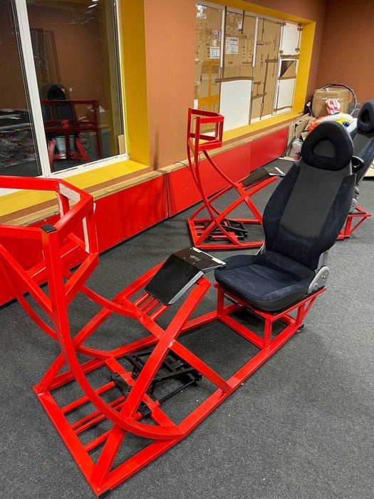 Рама автосимулятора з кріслом від смарта