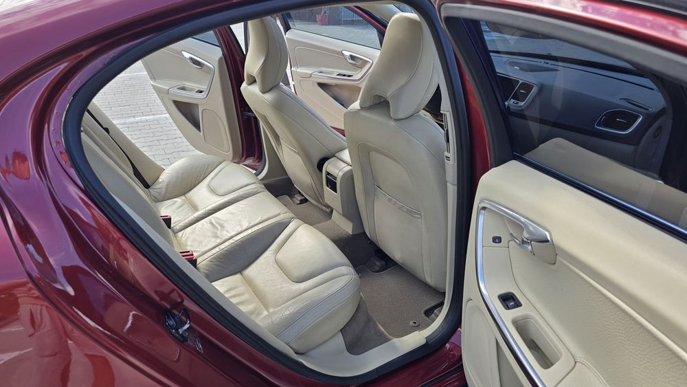 Volvo s60 2010 3.0 t6