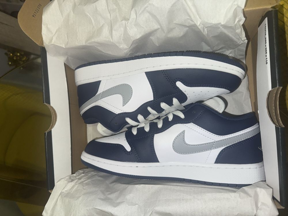 Nike Air Jordan 1