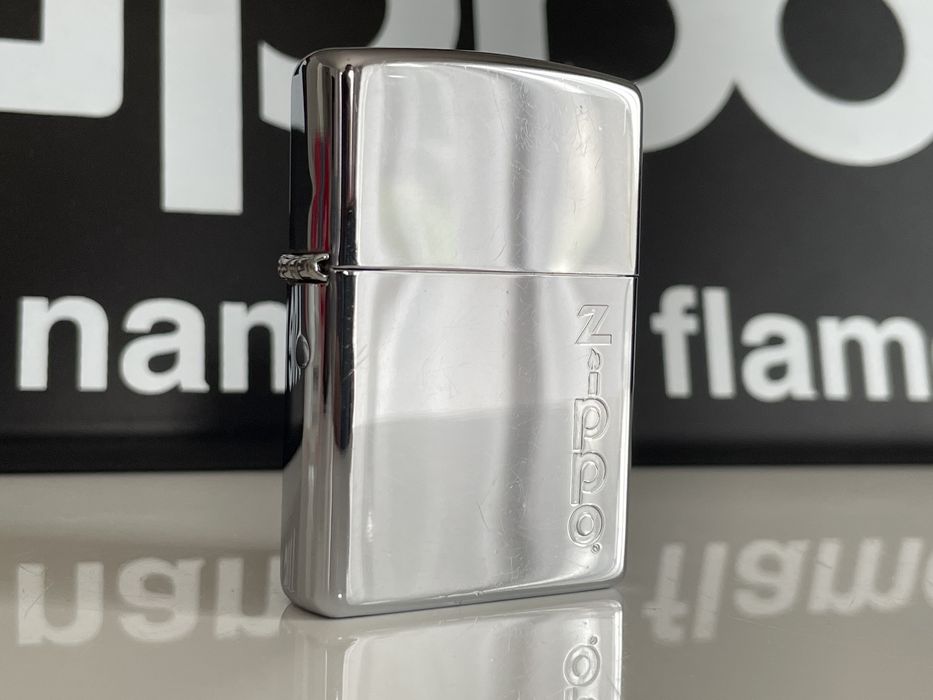 Zapalniczka Zippo 2000, Zippo Vertical, High Polish Chrome