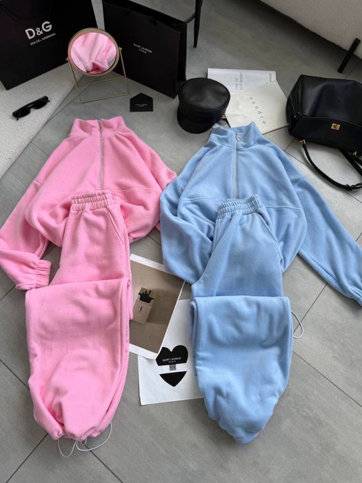 Жіночій костюм теплий зфліса