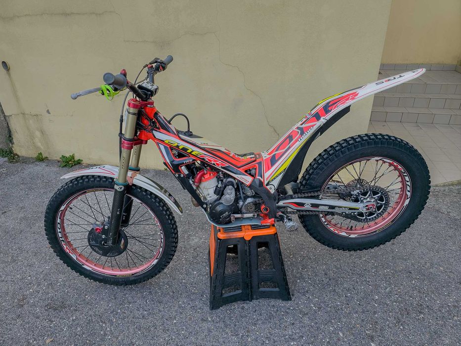 TRRS ONE RR 300 de 2021 com Arranque Eléctrico