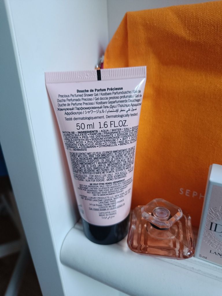 Zestaw Sensai, Lancome z kosmetyczka