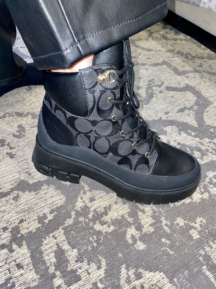Черевики  Coach Royce Bootie In Signature Canvas