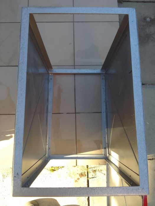 Тумба, шафа металева.