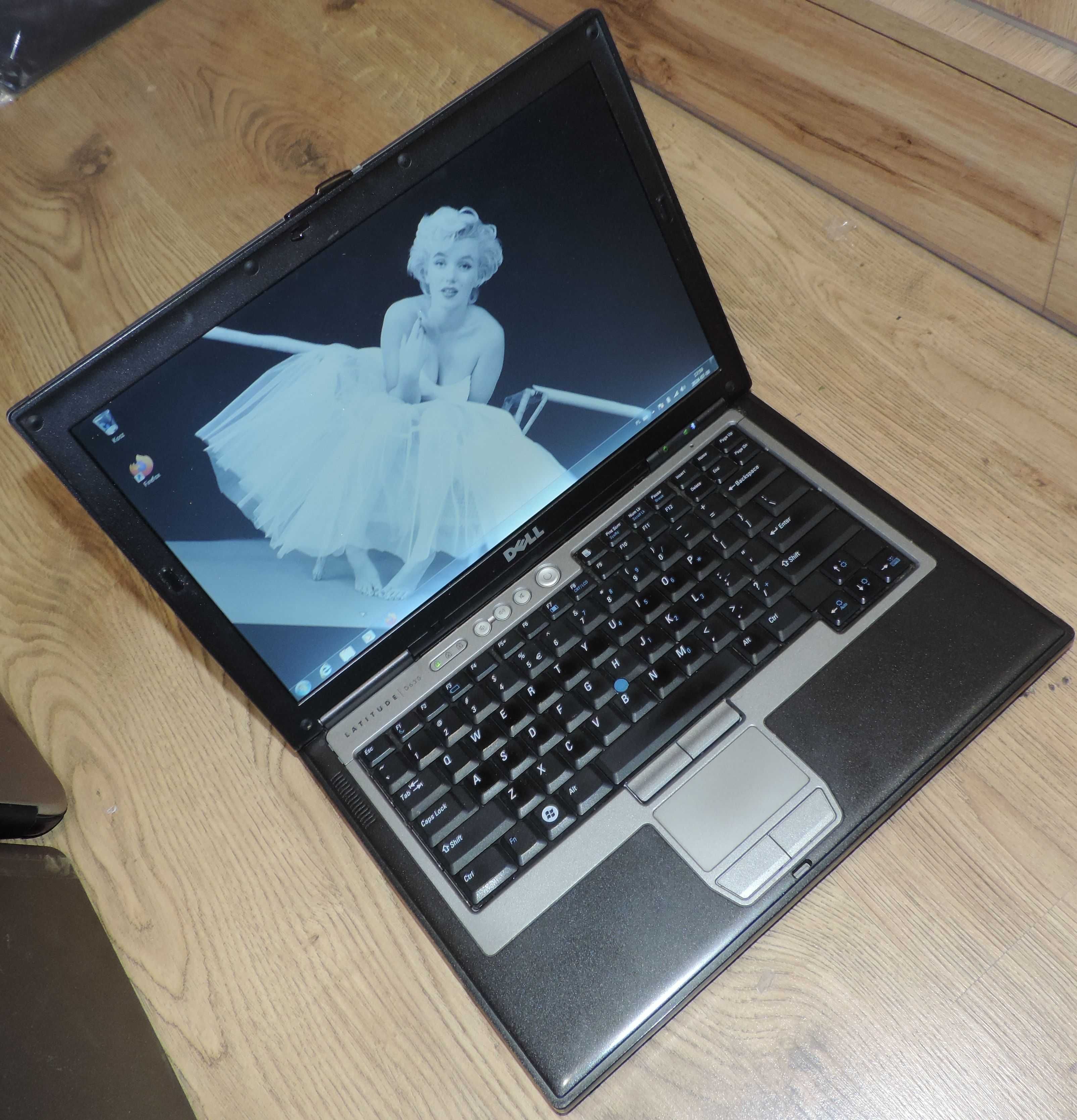 Solidny Dell Latitude D630 , RS232 , COM  idealny do warsztatu