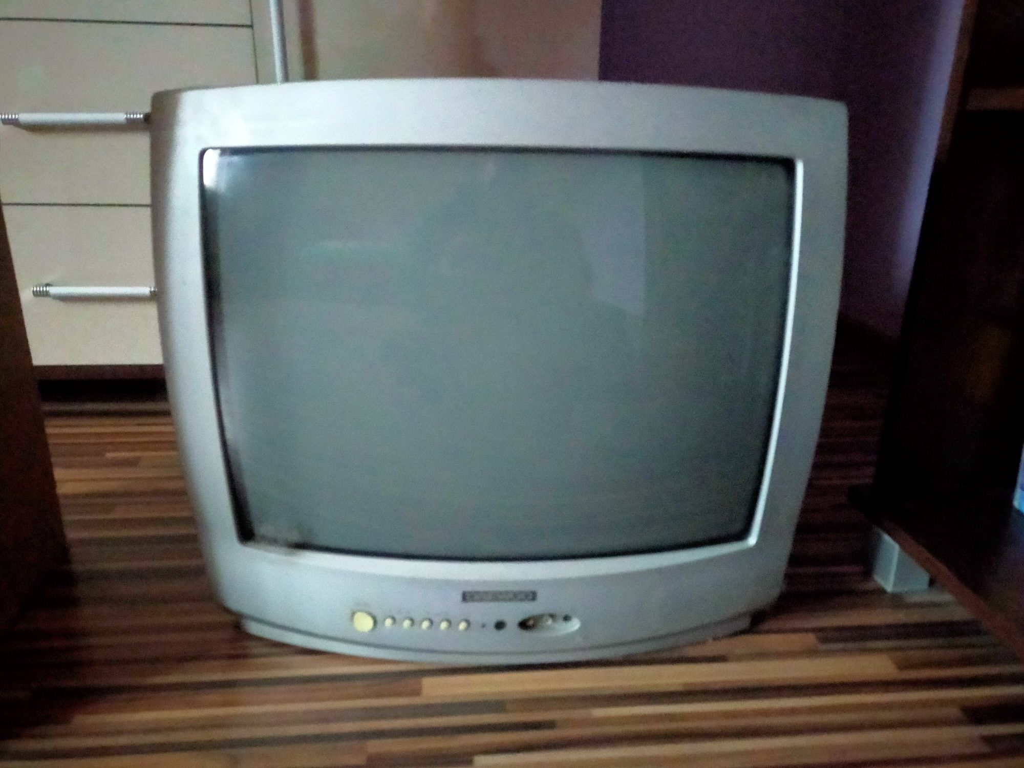 Telewizor LG sprawny