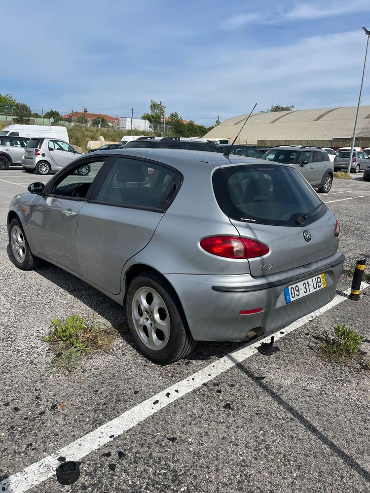 Alfa Romeo 147 ( 1.9 JTD )