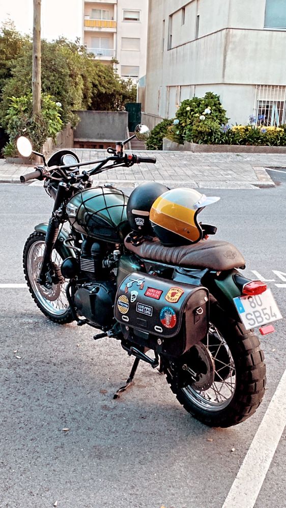 Triumph scrambler