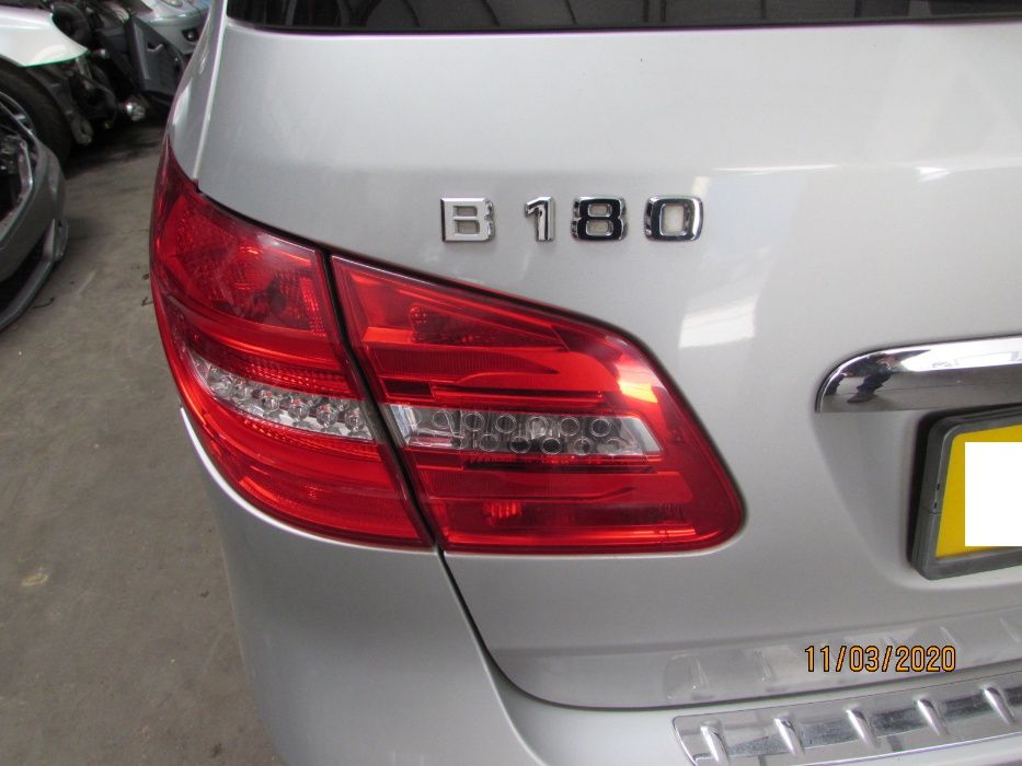 Mercedes B180 Blueefficiency de 2012 para peças