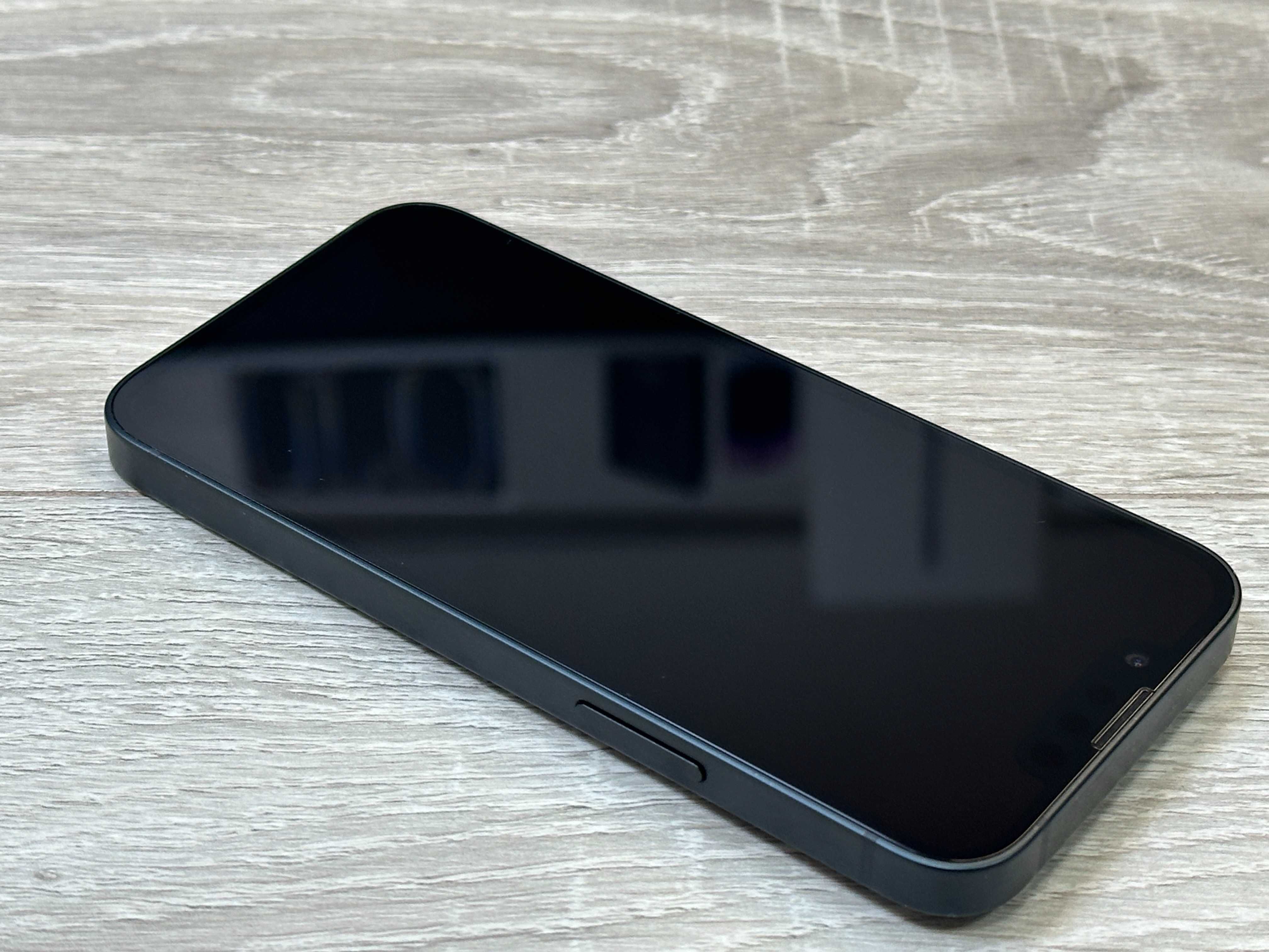 Apple iPhone 13 mini - 128GB - Midnight Neverlock ІДЕАЛ КОРОБКА
