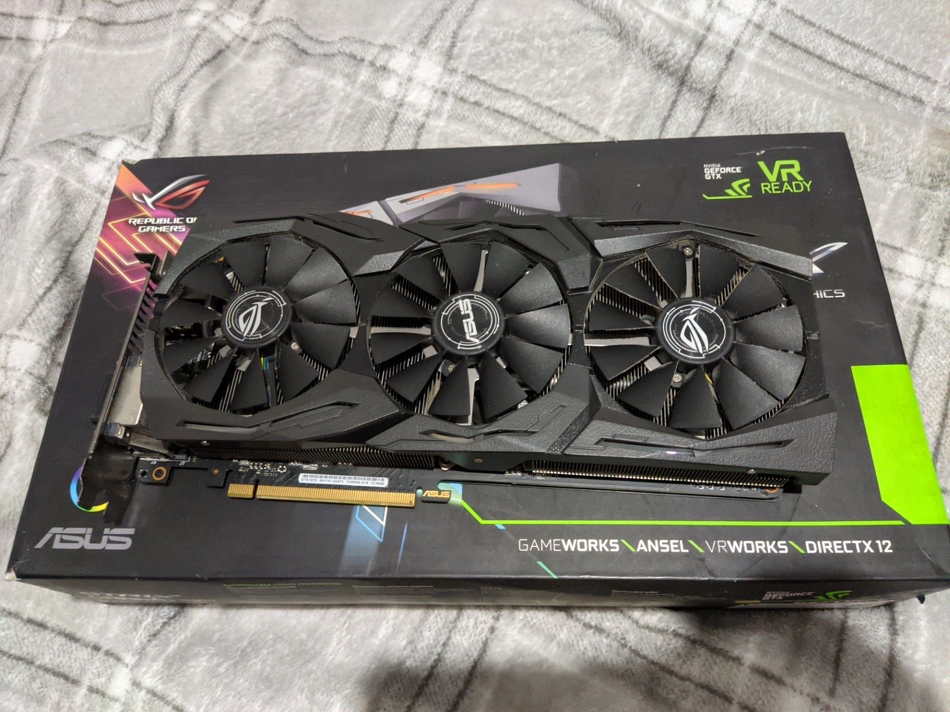 ASUS ROG Strix GTX 1070 8gb OC