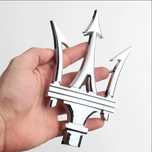 Emblemat Znaczek Logo MASERATI na Grill Atrapę