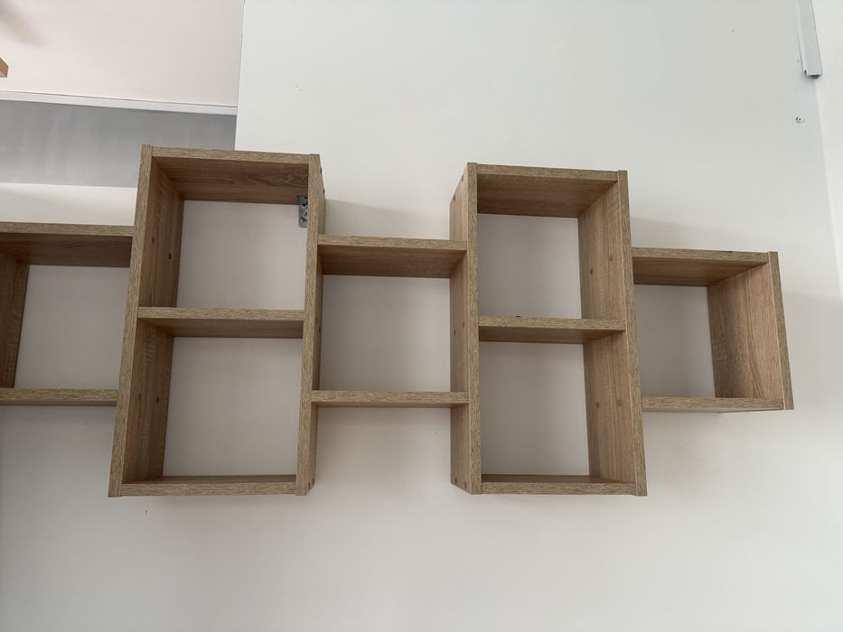 Sprzedam polke . W idealnym stanie