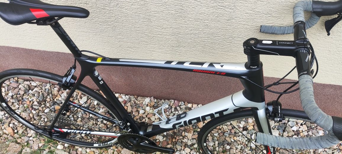 Giant TCR ADVANCED 2 2021 full Carbon pełna grupa 105 koła DT Swiss