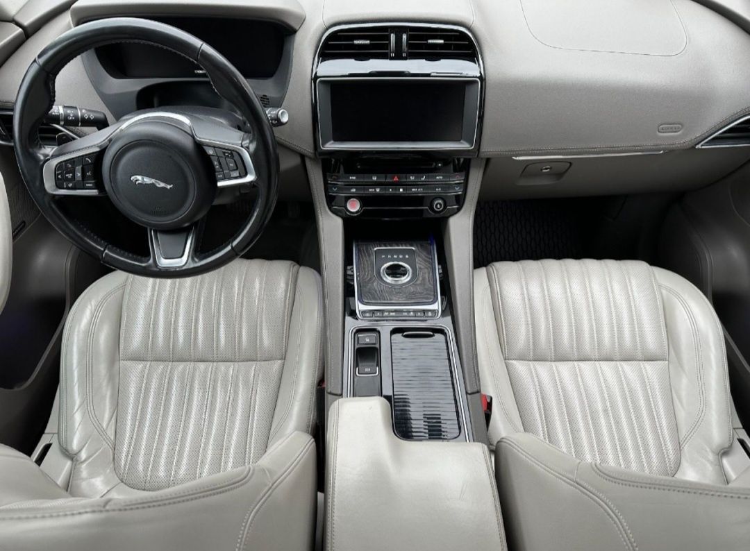 JAGUAR F-Pace 2.0 benz Salon Polska