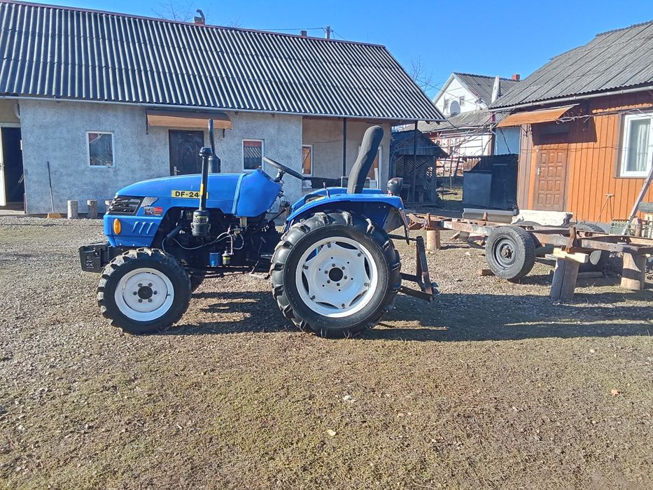 Трактор донфен244 повнопривідний