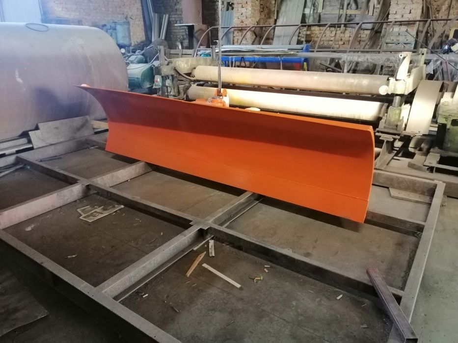 Ковш зерновий та будівельний