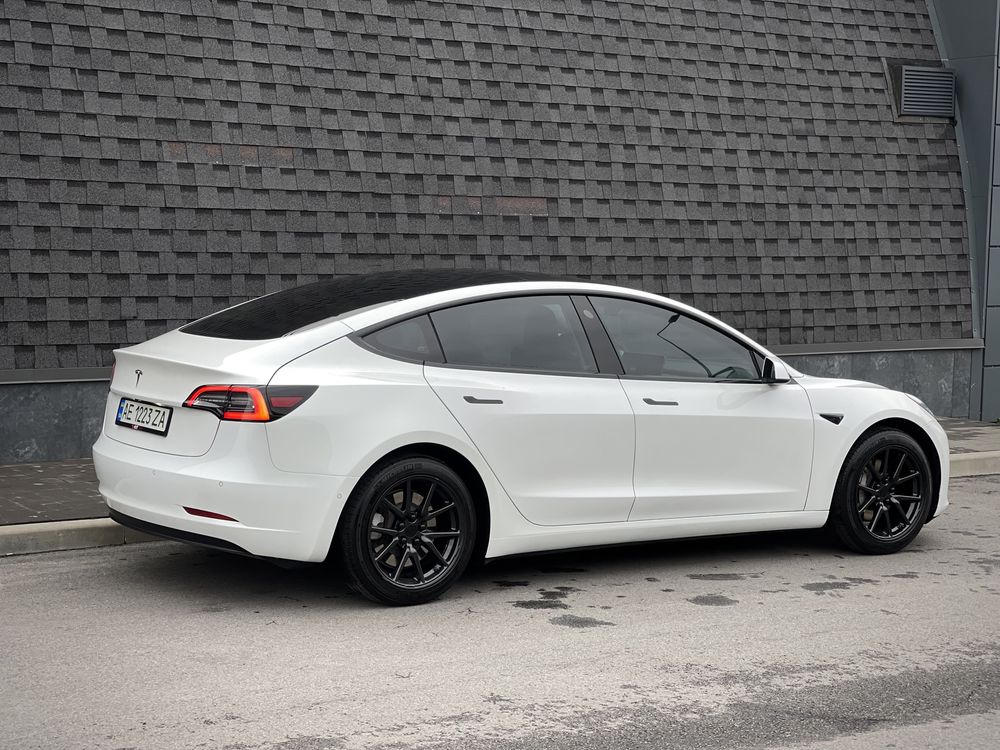 Tesla model 3 (запас 380км) 2019р.