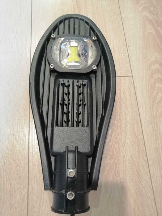Nowa Lampa Oprawa Uliczna LED 50W 6500K