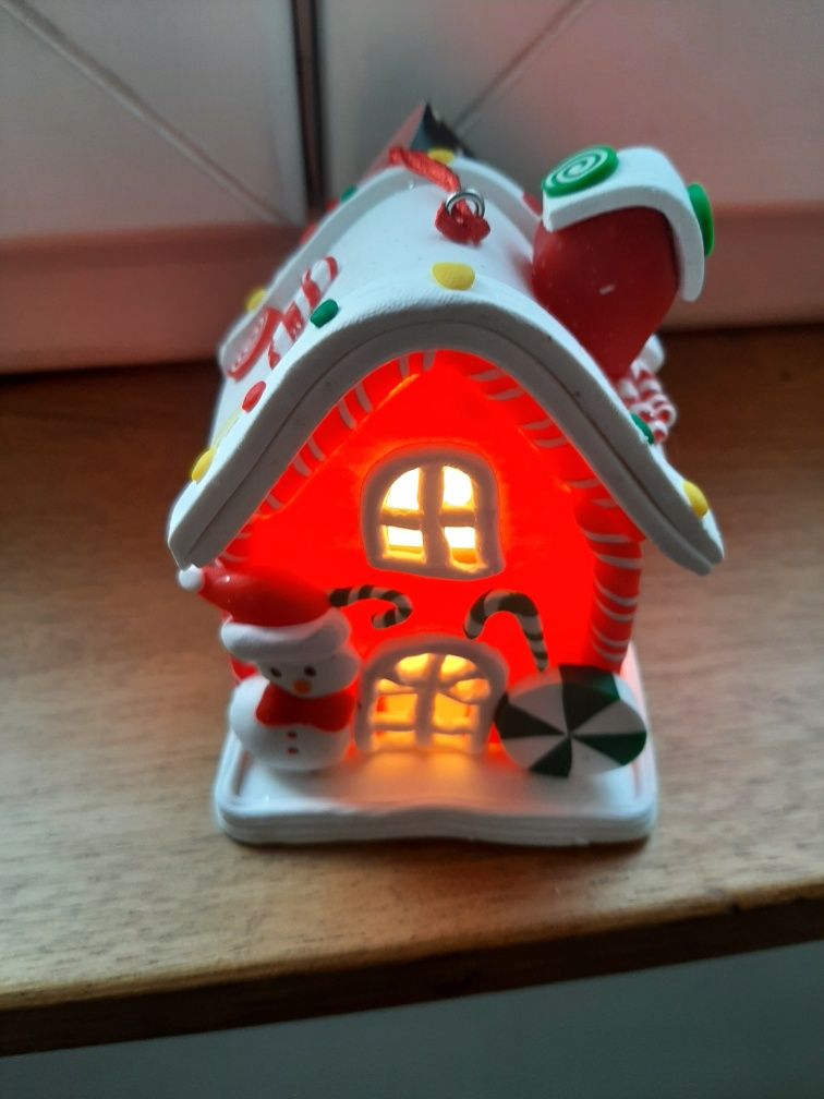 Casinha de gengibre boneco de neve com Led