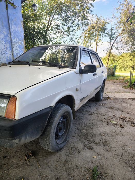Продам ВАЗ 21099