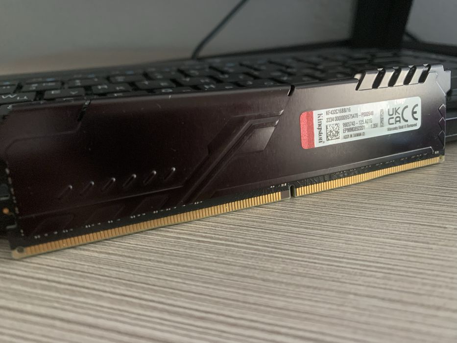 Kingston Fury DDR4 16Gb 3200Mhz (kf432c16bb/16)