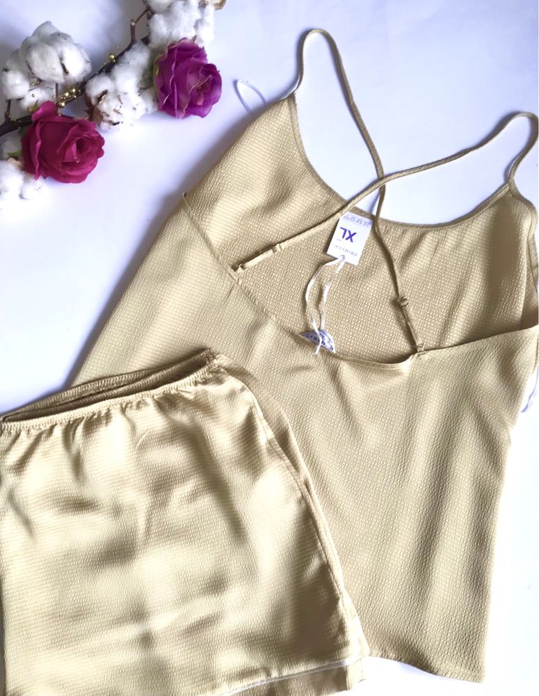 Піжама Сатинова. Primark. XL розмір. Нова