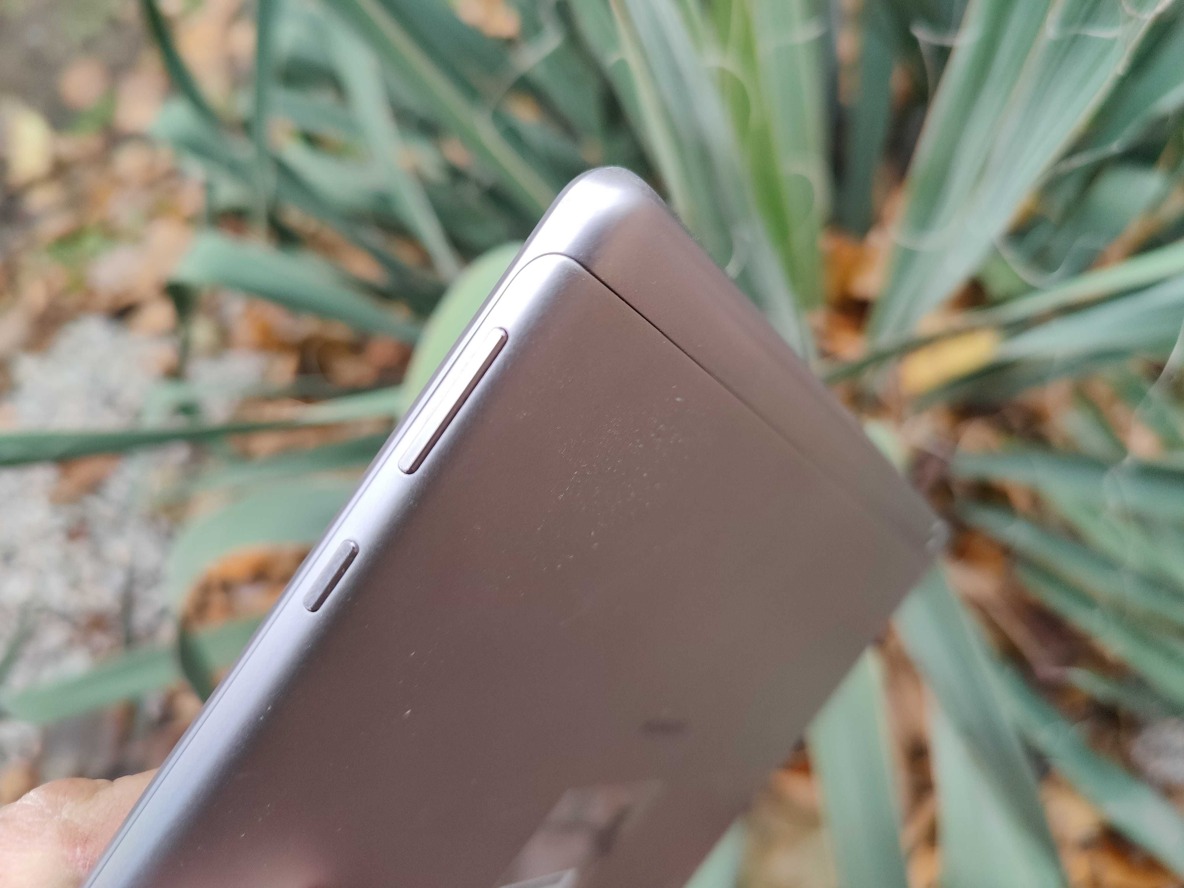 Планшет HUAWEI MediaPad T3 10  LTE