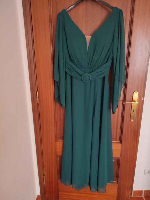 Vendo vestido de cerimónia
