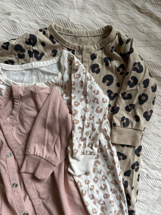 H&M bebe macacão 2-4 meses