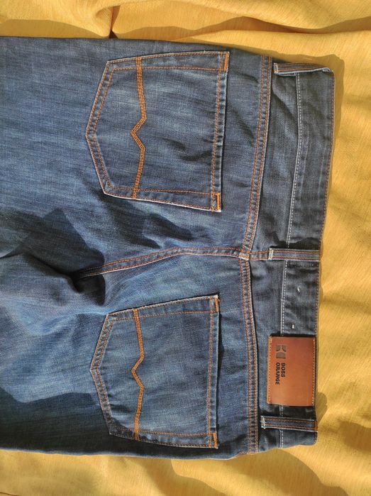 311. Spodnie jeansy Boss Orange W36L32 pas 90cm