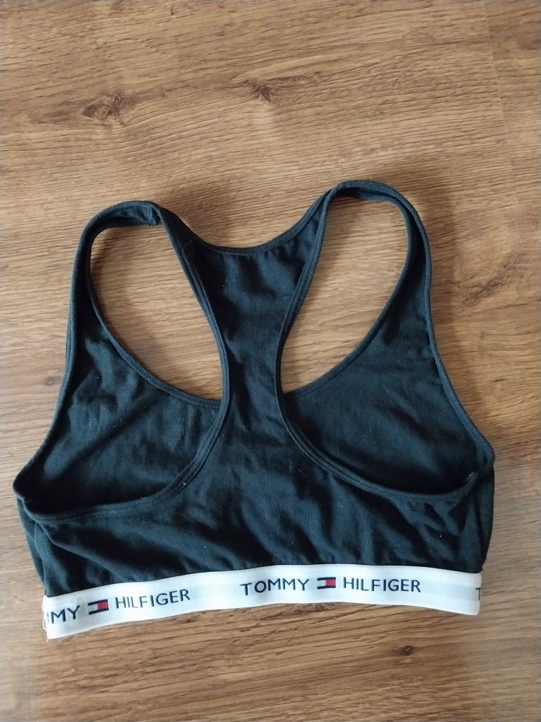 Топ Tommy Hilfiger