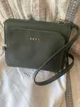 DKNY Bryant Park Military torebka crossbody khaki
