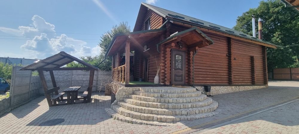 Оренда будинку для відпочинку або  проживання