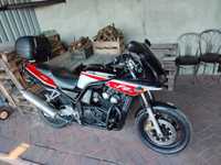 Продам Yamaha FZ400