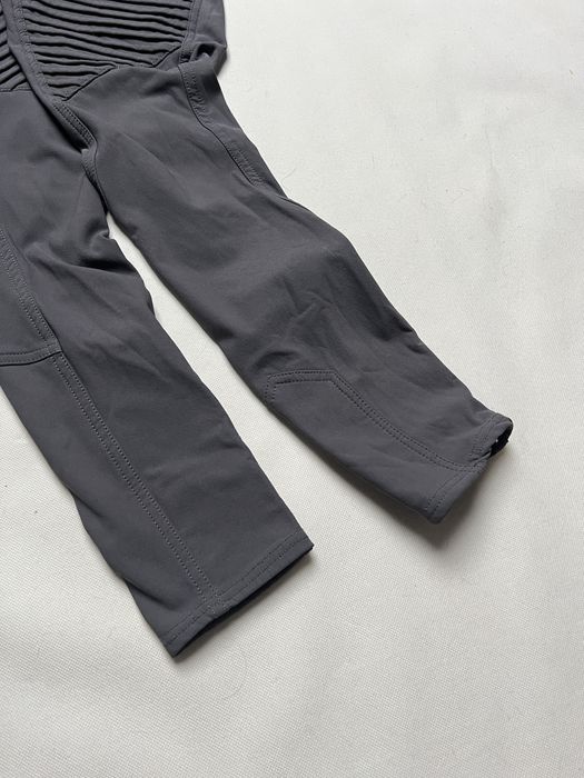 Revolution Race Pusher Jeans spodnie sportowe trekkingowe