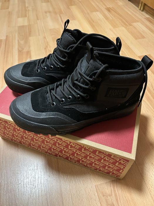 Продам Vans Снікерcи MTE Half Cab GORE-TEX VN000CVMBKA1 Чорний